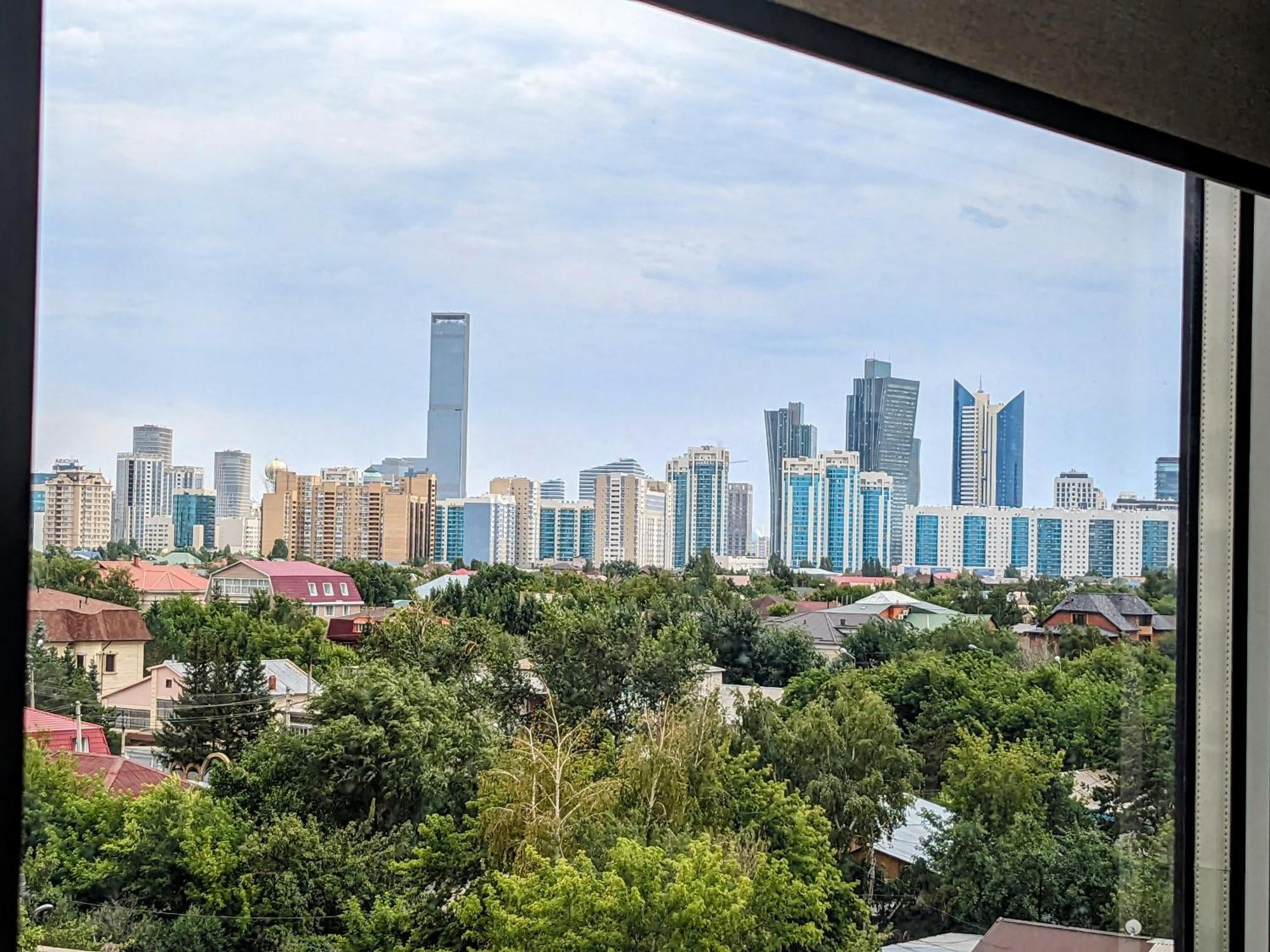 Apartamento Rechnaya Astaná Exterior foto